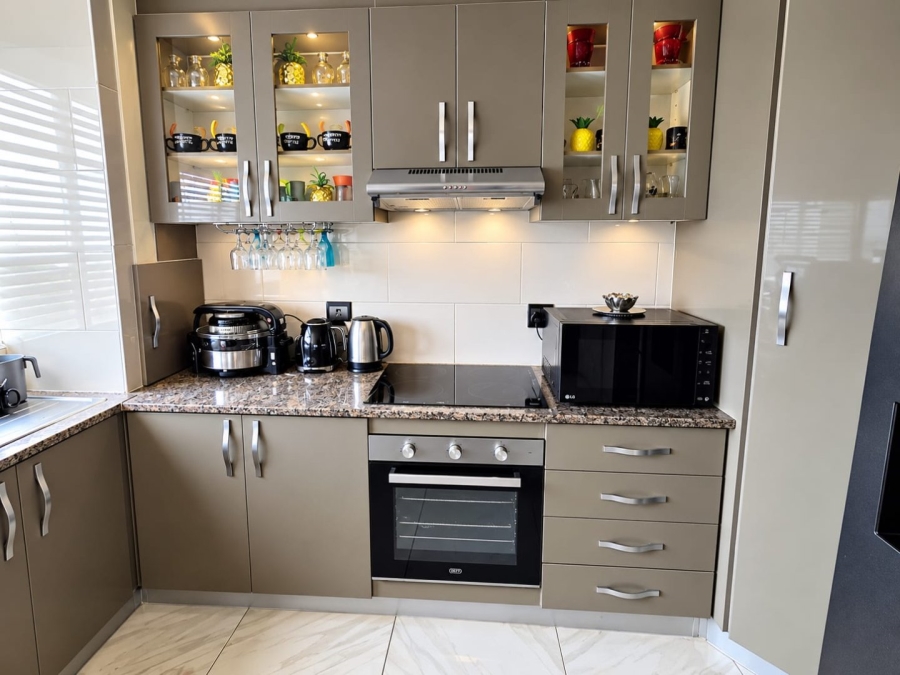2 Bedroom Property for Sale in Bloemfontein Free State